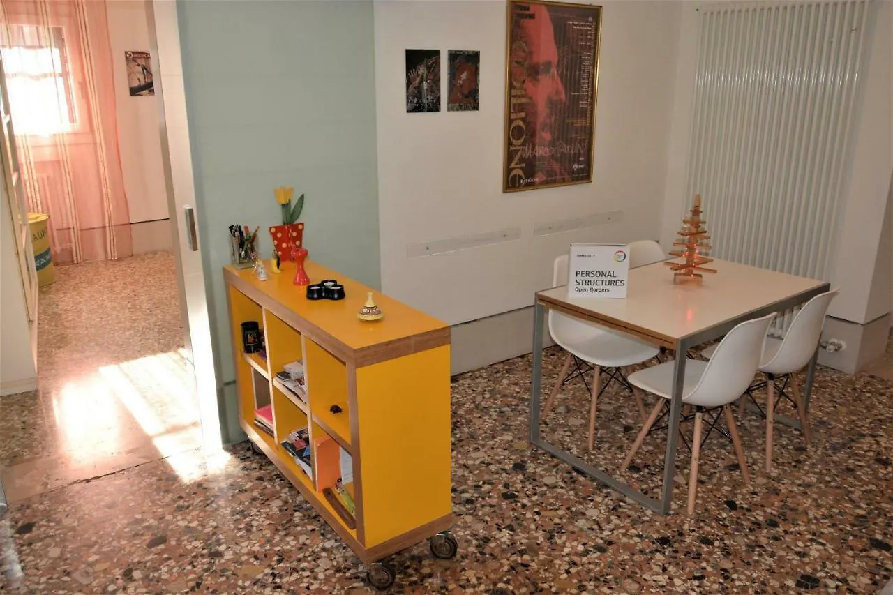 ヴェネツィアA Casa Di Peplisアパートメント アパート